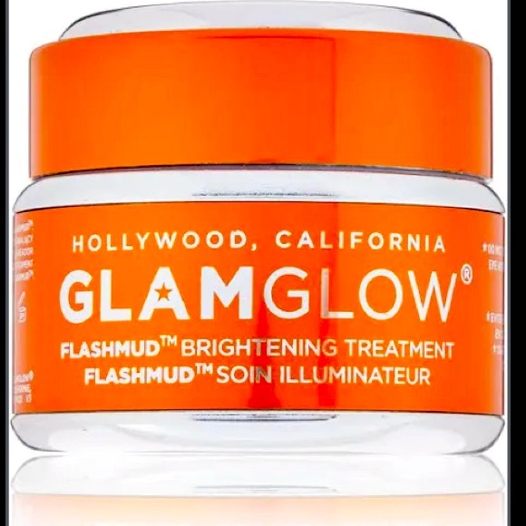 Glam Glow brightening face cream.